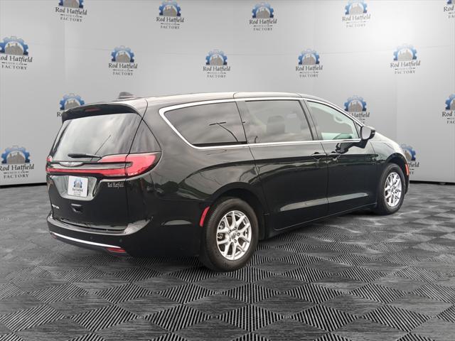 used 2023 Chrysler Pacifica car, priced at $24,952