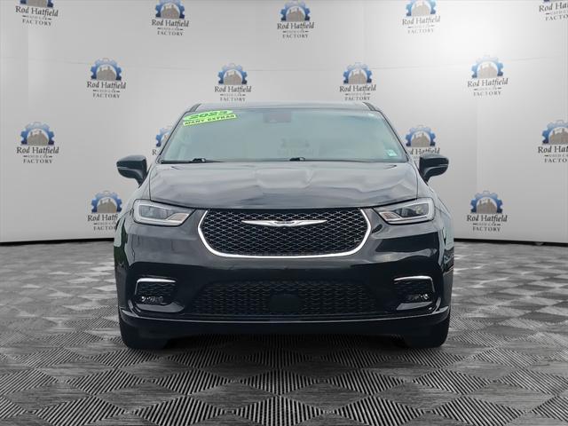 used 2023 Chrysler Pacifica car, priced at $24,952