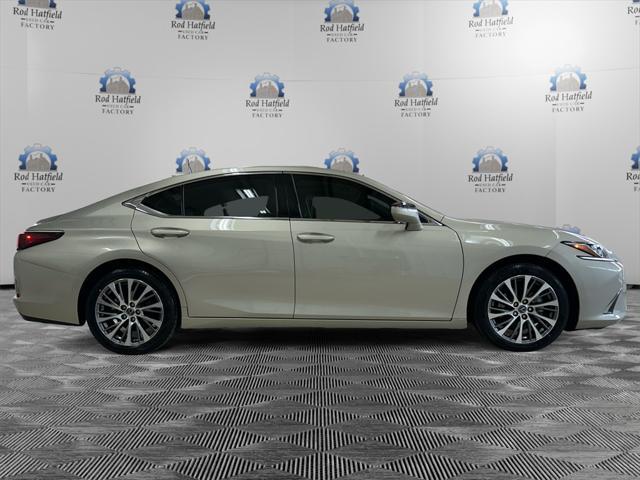 used 2020 Lexus ES 350 car, priced at $30,783