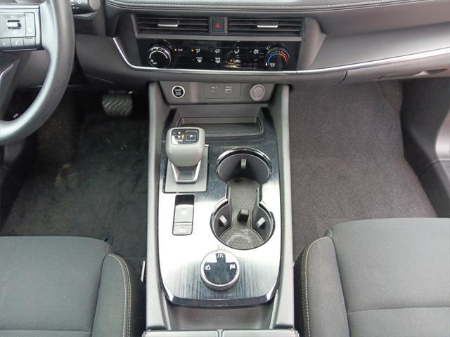 used 2023 Nissan Rogue car, priced at $22,294