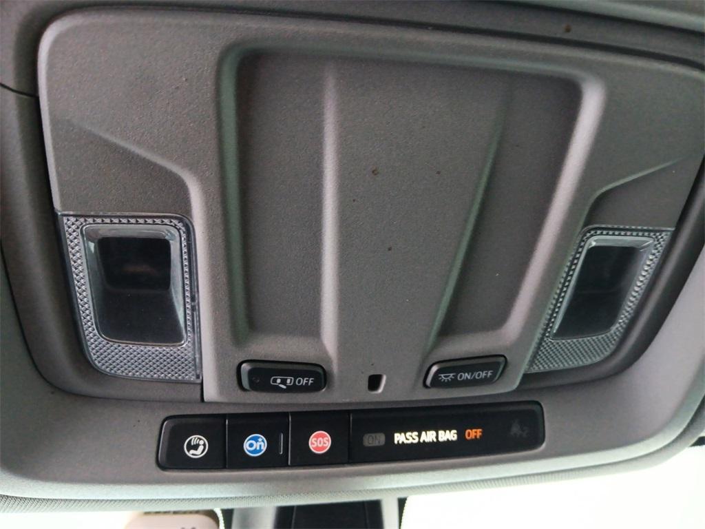 used 2021 Chevrolet Silverado 1500 car, priced at $37,930