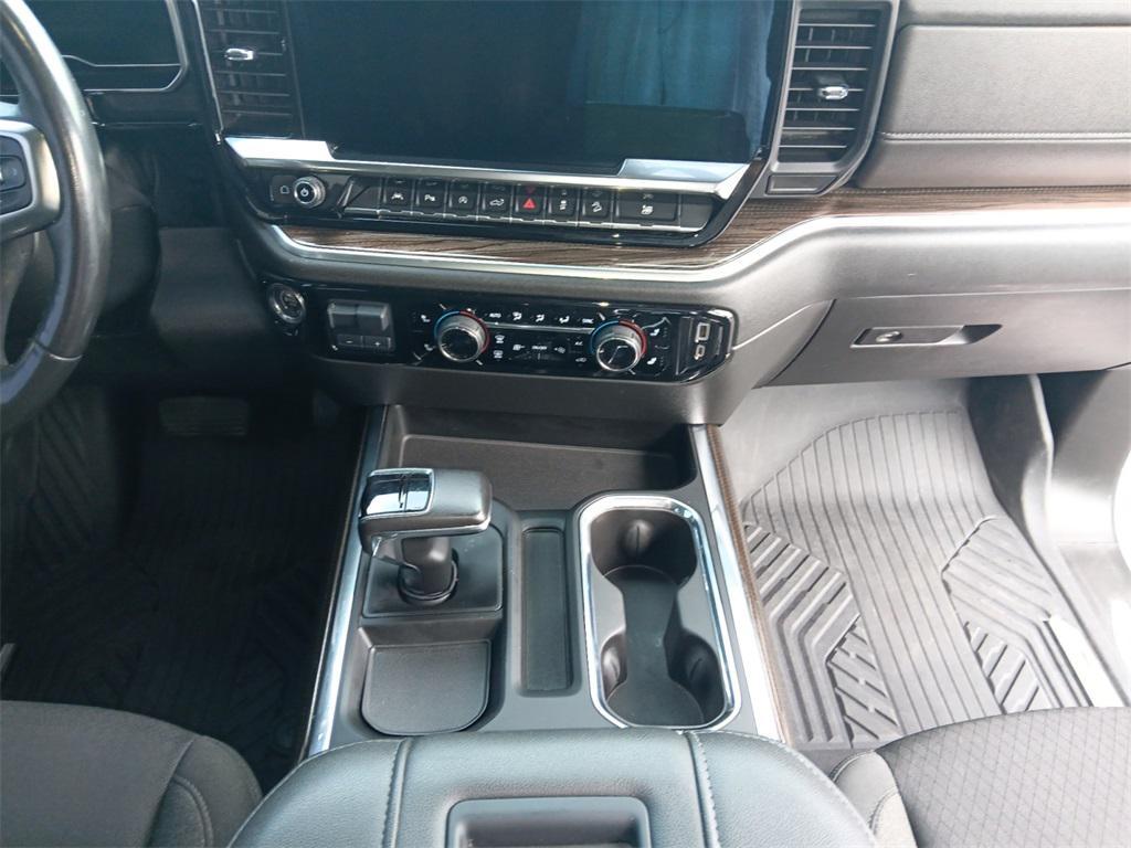 used 2022 Chevrolet Silverado 1500 car, priced at $38,021