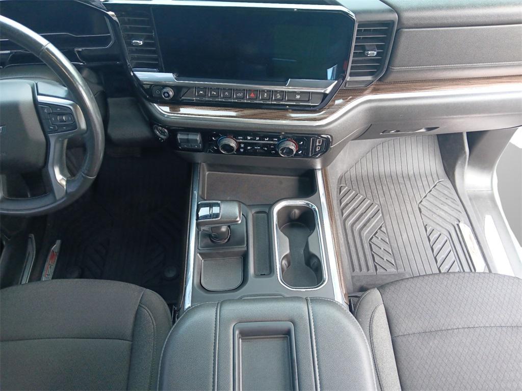 used 2022 Chevrolet Silverado 1500 car, priced at $38,021