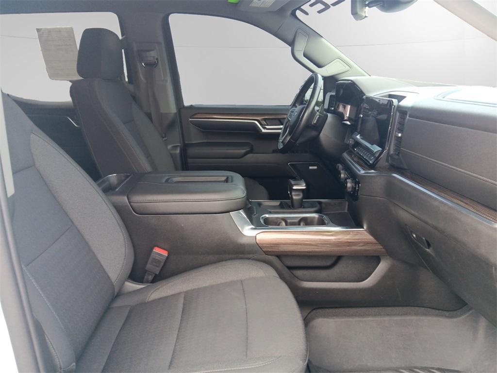 used 2022 Chevrolet Silverado 1500 car, priced at $38,021