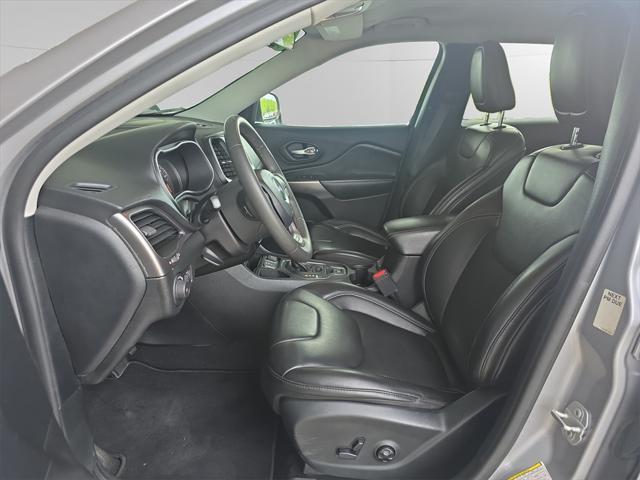 used 2020 Jeep Cherokee car, priced at $15,044