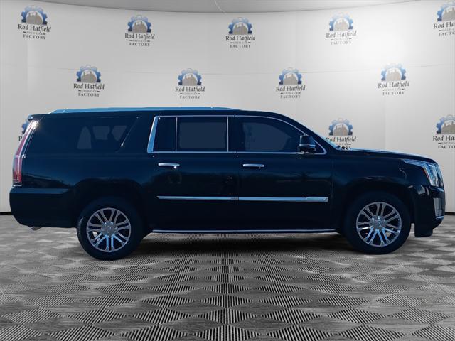 used 2019 Cadillac Escalade ESV car, priced at $29,128