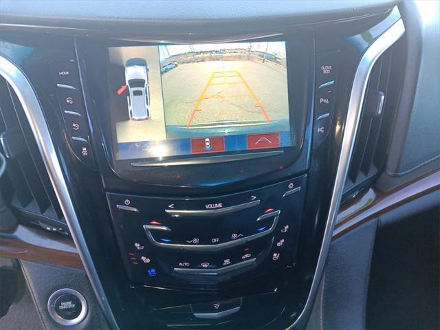 used 2019 Cadillac Escalade ESV car, priced at $29,128