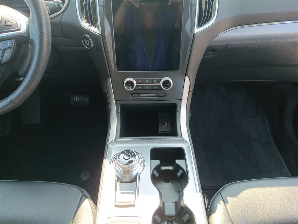 used 2021 Ford Edge car, priced at $24,337
