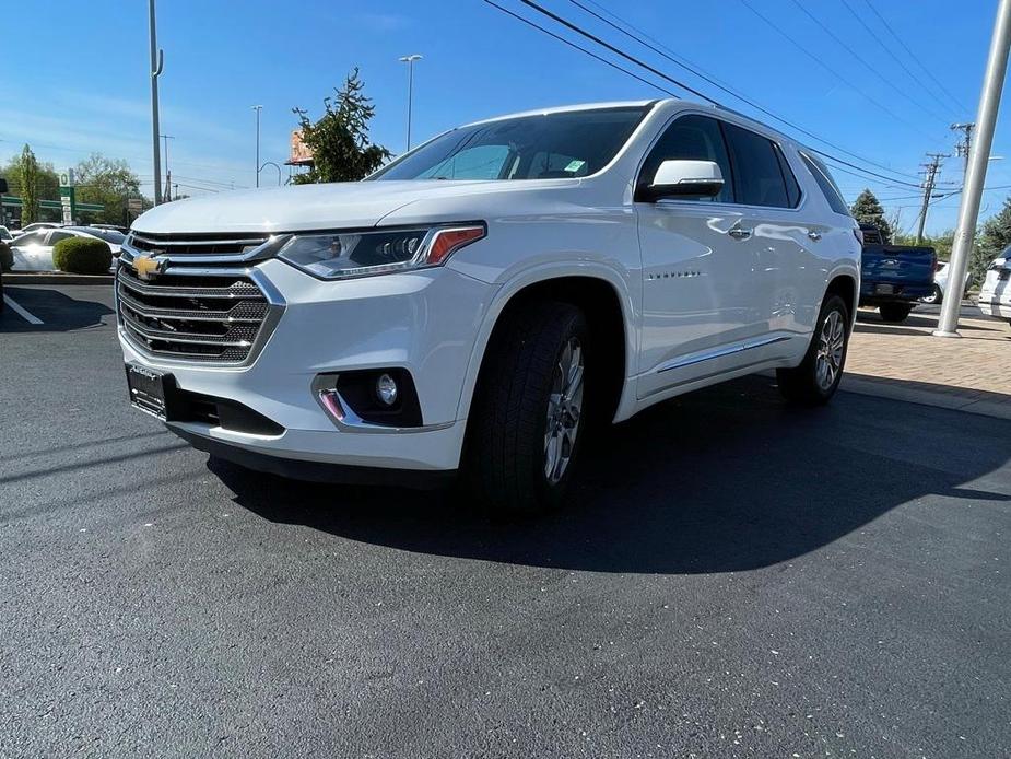 used 2021 Chevrolet Traverse car, priced at $33,527