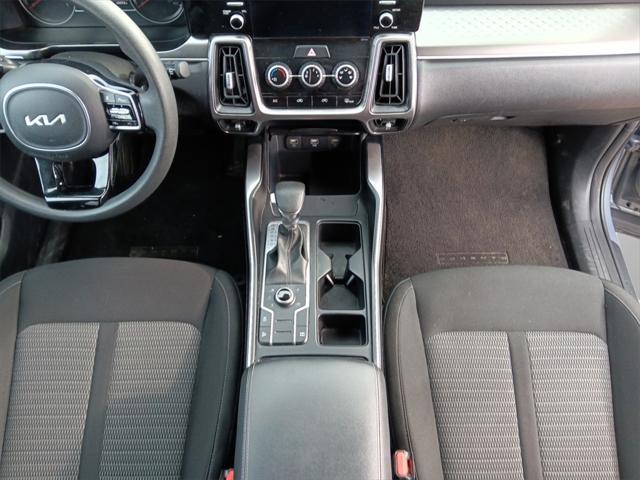 used 2023 Kia Sorento car, priced at $24,230