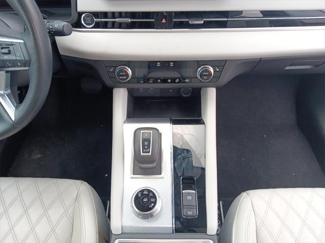 used 2022 Mitsubishi Outlander car, priced at $27,888