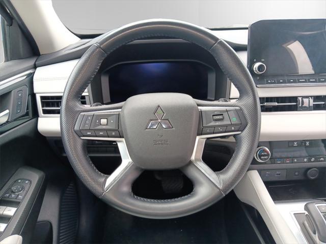 used 2022 Mitsubishi Outlander car, priced at $27,888