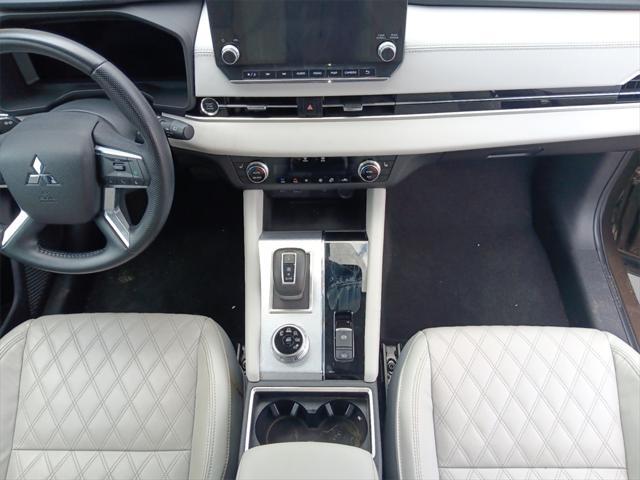 used 2022 Mitsubishi Outlander car, priced at $27,888