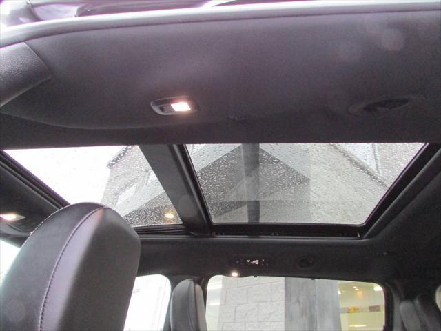 used 2022 Chrysler Pacifica car, priced at $23,500