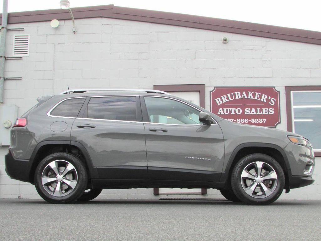 used 2019 Jeep Cherokee car, priced at $18,500