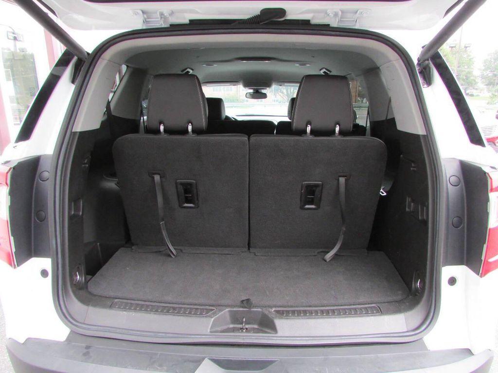 used 2023 GMC Acadia car, priced at $24,900