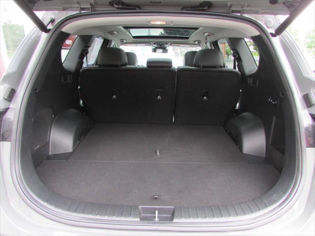 used 2022 Hyundai Santa Fe car, priced at $23,900