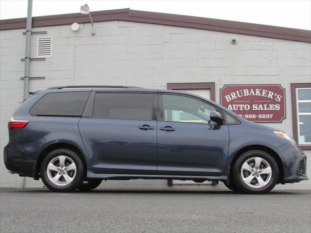 used 2018 Toyota Sienna car, priced at $25,900