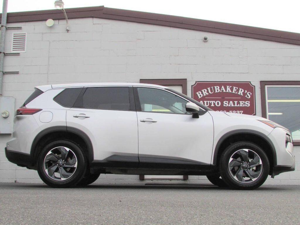 used 2024 Nissan Rogue car, priced at $21,900