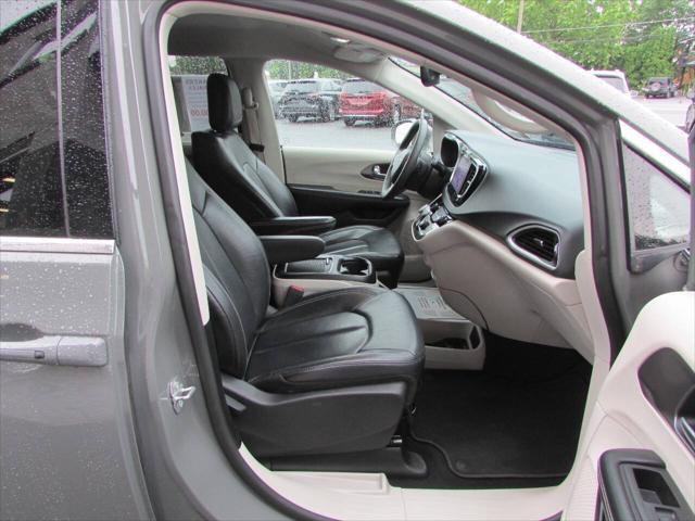 used 2022 Chrysler Pacifica car, priced at $22,900