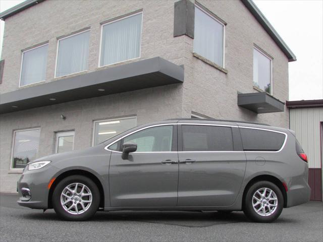 used 2022 Chrysler Pacifica car, priced at $22,900