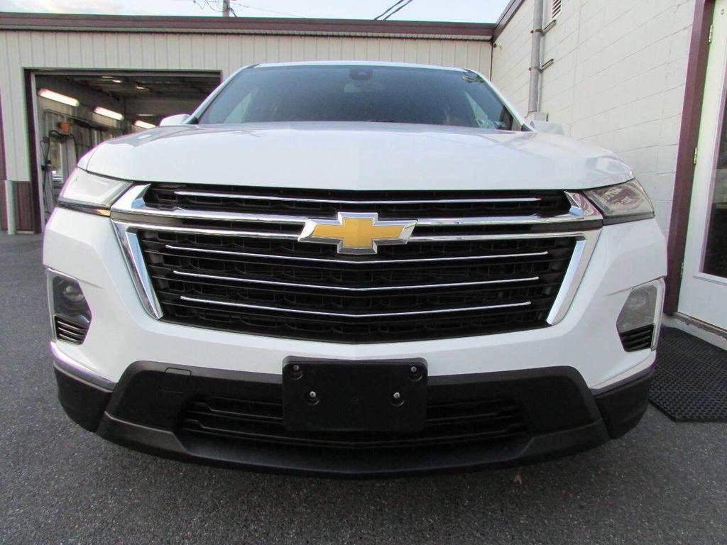 used 2023 Chevrolet Traverse car, priced at $27,900