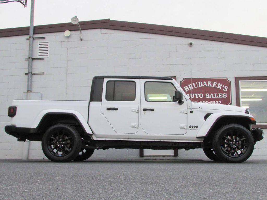 used 2023 Jeep Gladiator car, priced at $27,900
