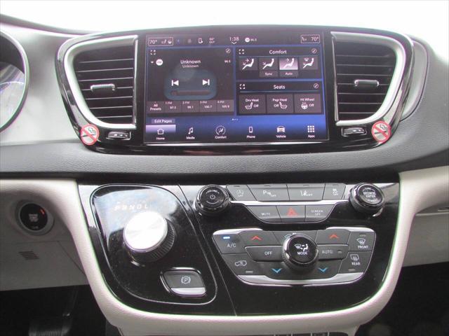 used 2023 Chrysler Pacifica car, priced at $24,900
