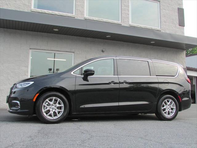 used 2023 Chrysler Pacifica car, priced at $24,900