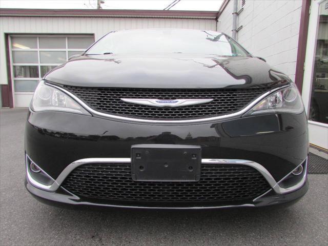 used 2018 Chrysler Pacifica car, priced at $19,600