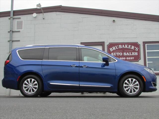 used 2018 Chrysler Pacifica car, priced at $17,900