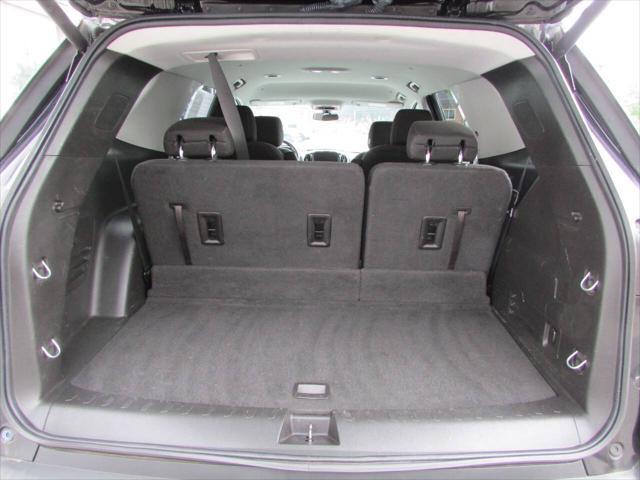 used 2019 Chevrolet Traverse car, priced at $18,900