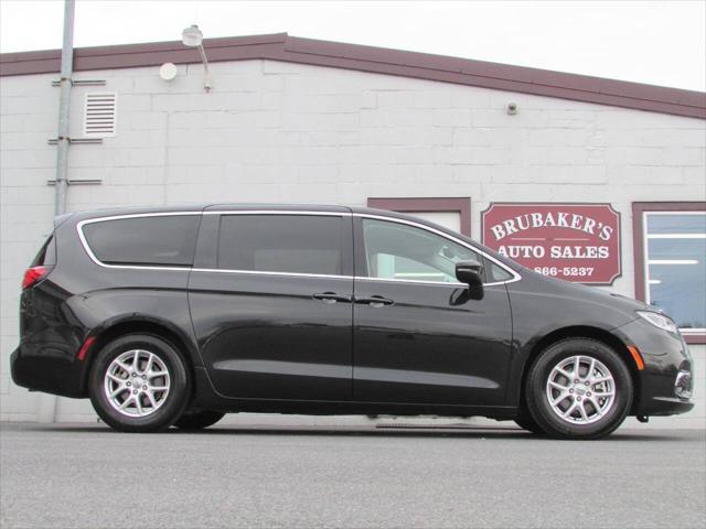 used 2023 Chrysler Pacifica car, priced at $24,900