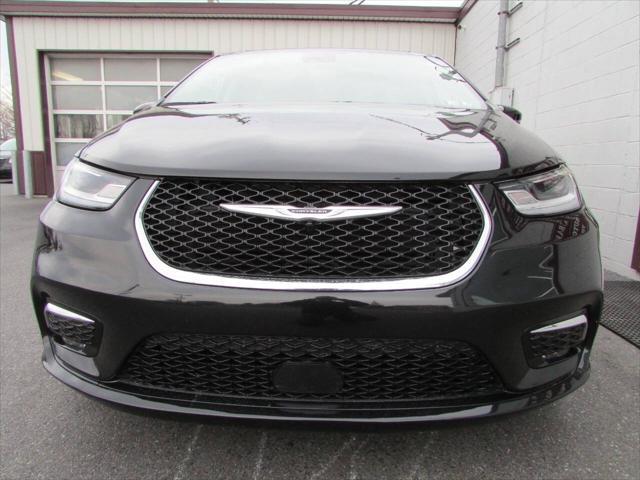 used 2023 Chrysler Pacifica car, priced at $24,900