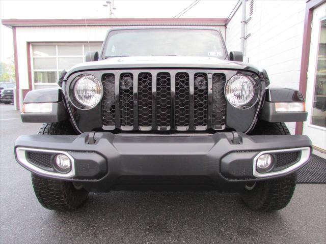 used 2023 Jeep Gladiator car, priced at $28,900