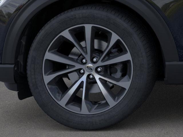 new 2025 Ford Explorer car, priced at $60,300