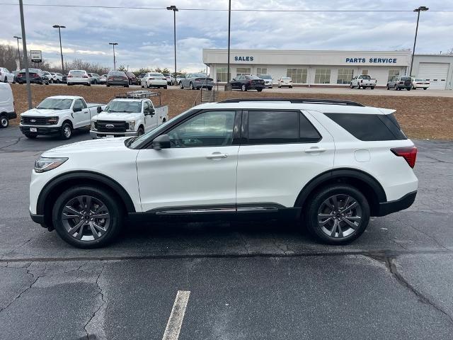 new 2025 Ford Explorer car, priced at $49,695