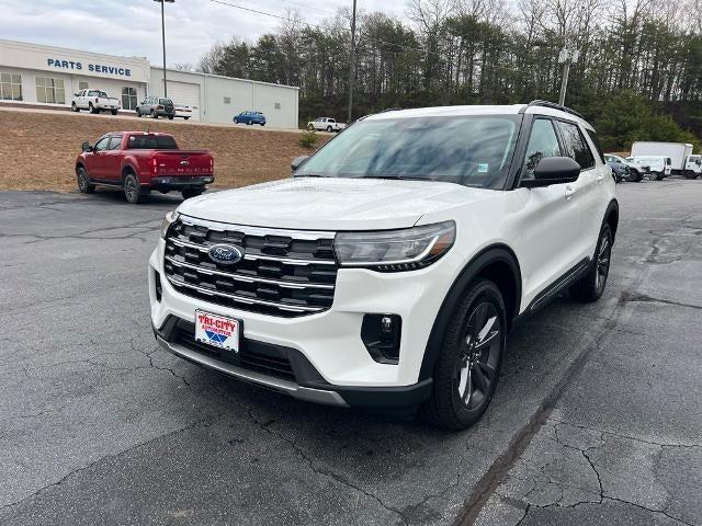 new 2025 Ford Explorer car, priced at $49,695