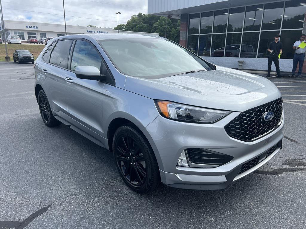 used 2024 Ford Edge car, priced at $34,950