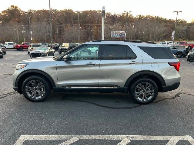 new 2025 Ford Explorer car, priced at $47,205