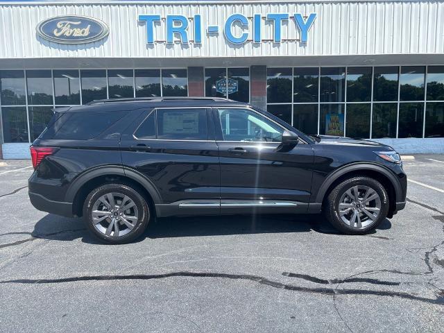 new 2025 Ford Explorer car, priced at $47,720