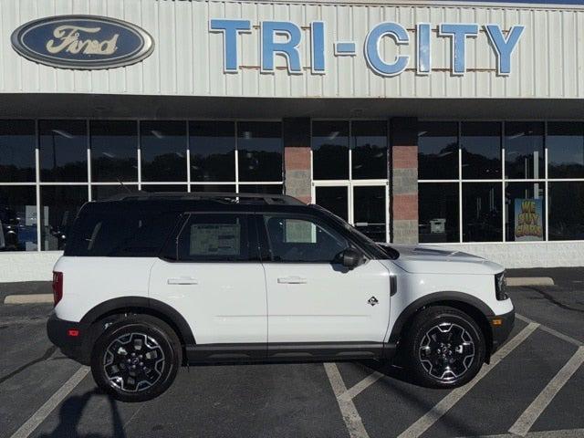 new 2025 Ford Bronco Sport car, priced at $39,705