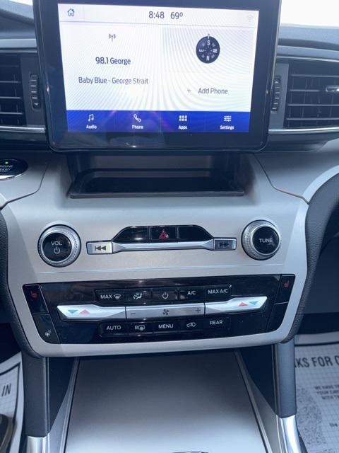 used 2020 Ford Explorer car