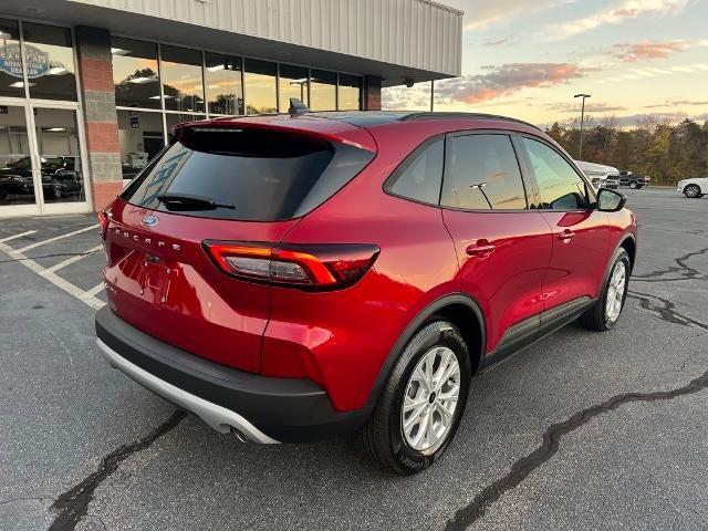 new 2025 Ford Escape car, priced at $32,415