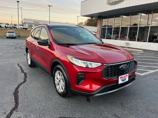 new 2025 Ford Escape car, priced at $32,415