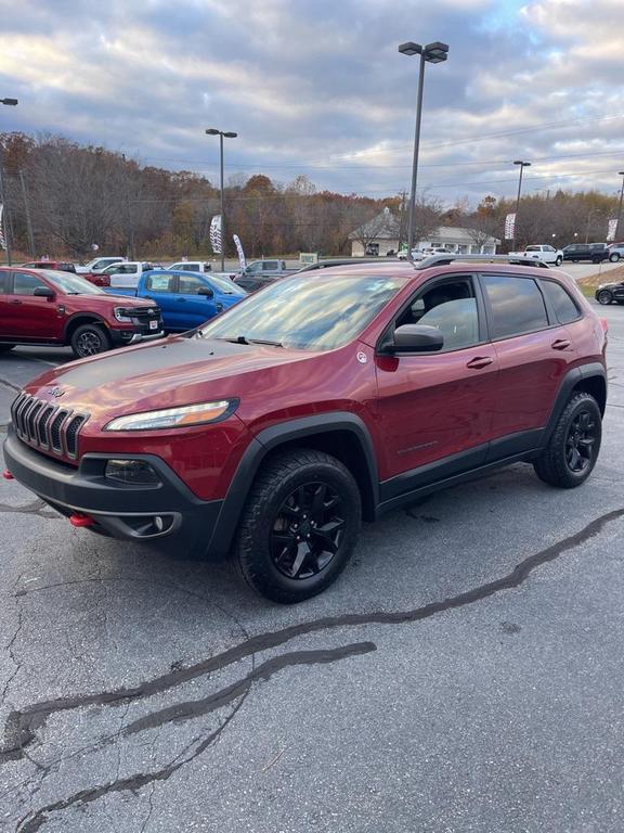 used 2016 Jeep Cherokee car