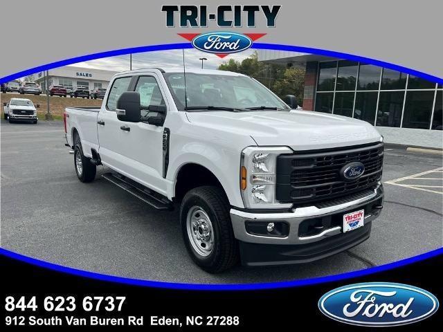 new 2025 Ford F-250 car, priced at $54,525