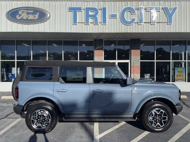 new 2025 Ford Bronco car, priced at $48,930