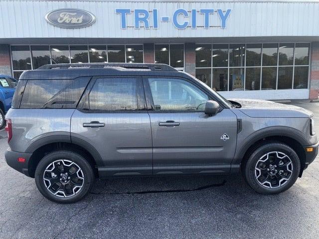 new 2025 Ford Bronco Sport car, priced at $38,985