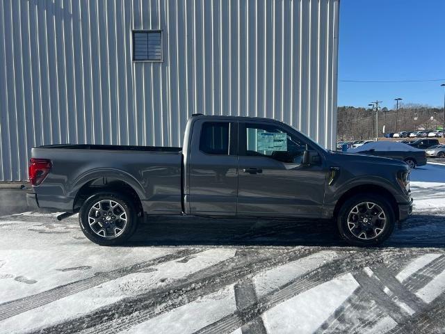 new 2024 Ford F-150 car, priced at $41,815